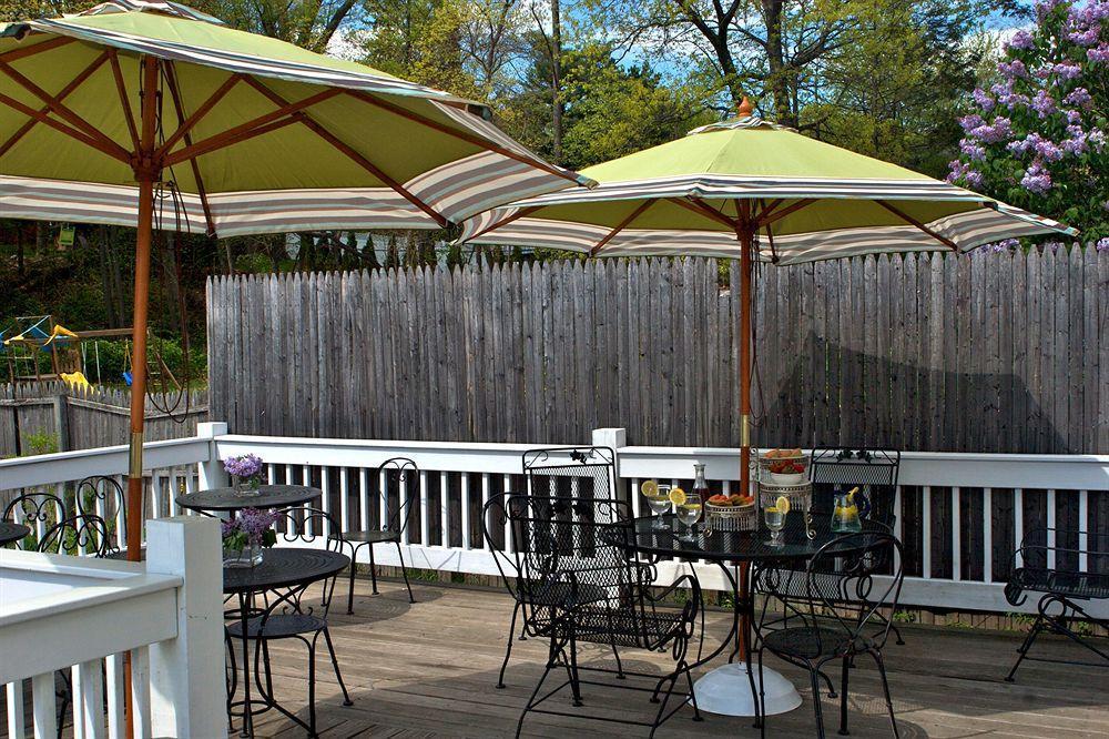 Naomi'S Inn Bed & Breakfast Springfield Exterior photo